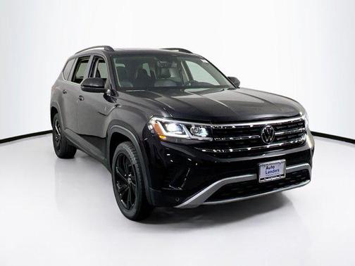 2022 Volkswagen Atlas 2.0T SE w/Technology 4MOTION