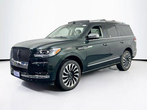 2023 Lincoln Navigator Black Label