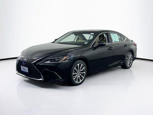 2021 Lexus ES 300h Base