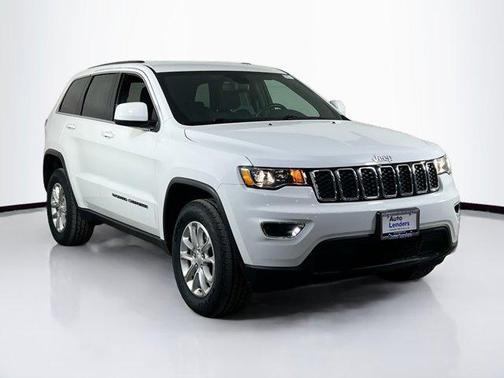2022 Jeep Grand Cherokee Laredo