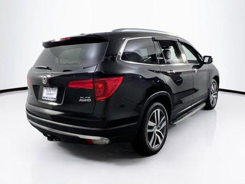 2018 Honda Pilot Elite