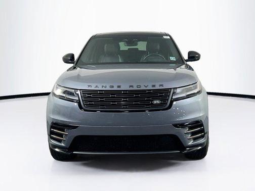 Zadar Grey Premium Metallic 2024 Land Rover Range Rover Velar P250 SE R-Dynamic