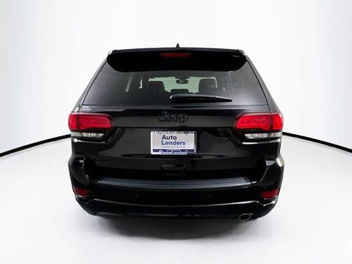 2022 Jeep Grand Cherokee Laredo