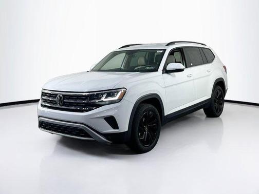 2022 Volkswagen Atlas 3.6L SE w/Technology