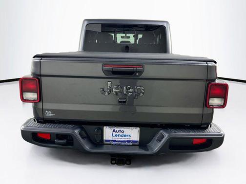 2022 Jeep Gladiator Altitude 4x4