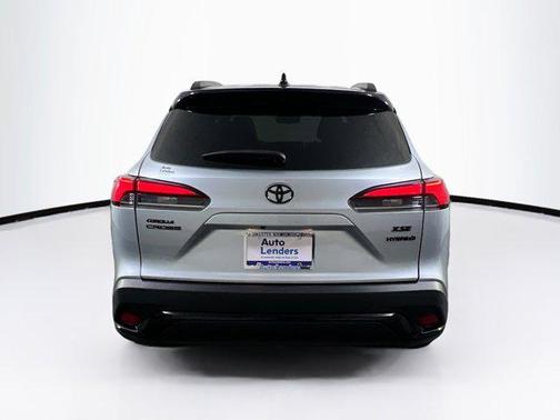 2024 Toyota Corolla Hybrid SE