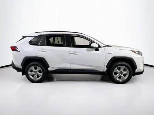 2019 Toyota RAV4 Hybrid XLE