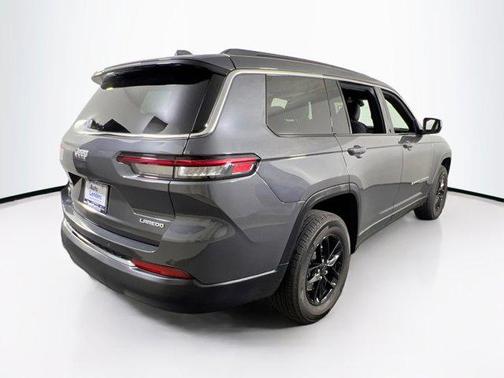 2024 Jeep Grand Cherokee L Laredo