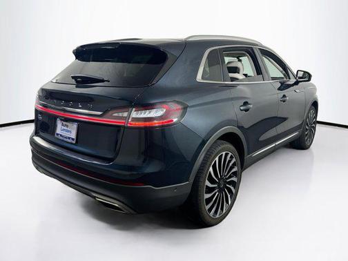 2021 Lincoln Nautilus Black Label