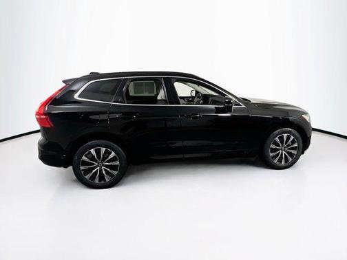 2023 Volvo XC60 B5 Core