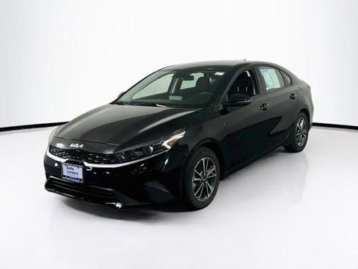 Aurora Black 2023 Kia Forte LXS