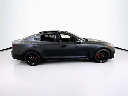 2023 Kia Stinger GT2