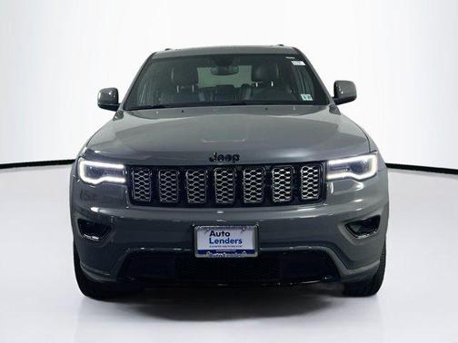 2022 Jeep Grand Cherokee Laredo