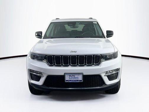 Bright White Clearcoat 2023 Jeep Grand Cherokee Limited