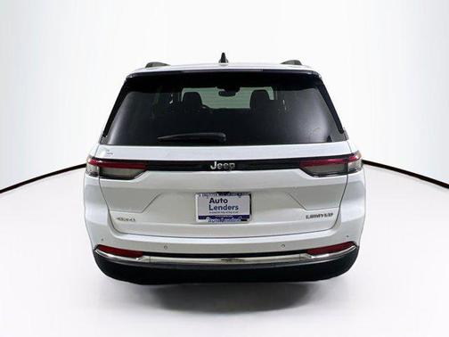 Bright White Clearcoat 2023 Jeep Grand Cherokee Limited