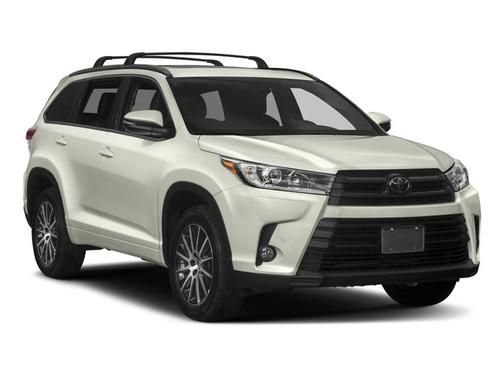 2017 Toyota Highlander SE