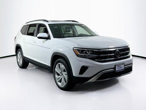 2022 Volkswagen Atlas 2.0T SE w/Technology 4MOTION