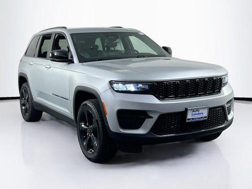2022 Jeep Grand Cherokee Altitude