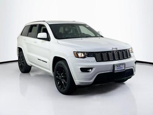 2021 Jeep Grand Cherokee Laredo