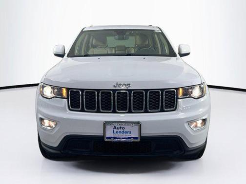 2022 Jeep Grand Cherokee Laredo
