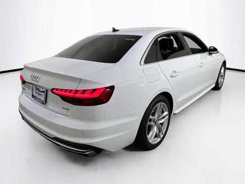 2021 Audi A4 45 S line Premium