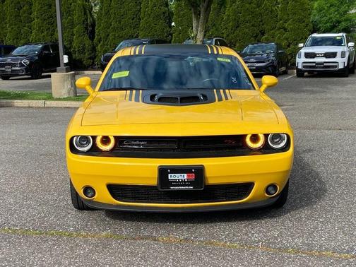 Yellow Jacket Clearcoat 2018 Dodge Challenger R/T