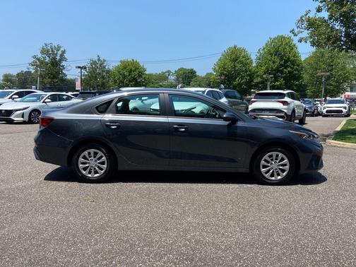 2024 Kia Forte LX