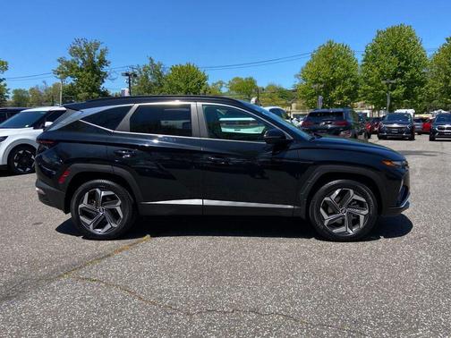 Phantom Black 2023 Hyundai TUCSON SEL