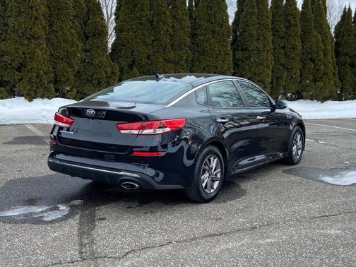 2020 Kia Optima LX