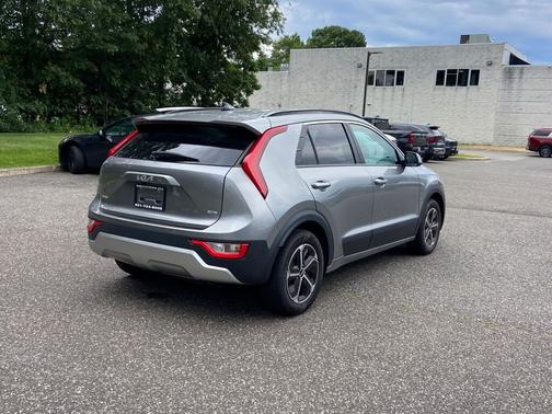 Steel Gray 2023 Kia Niro EX