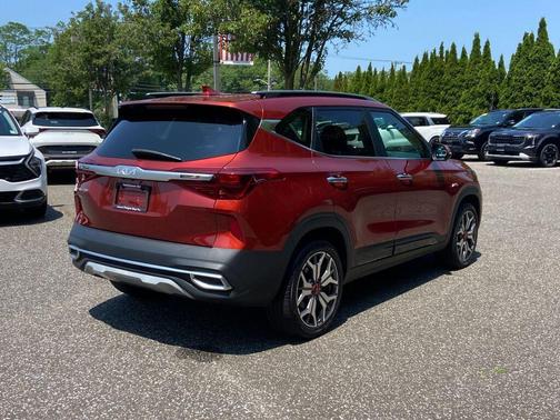 2022 Kia Seltos SX