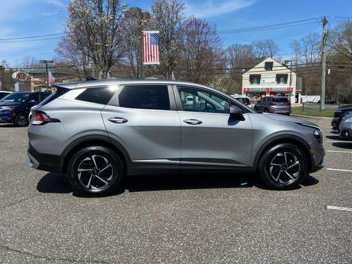 2023 Kia Sportage Hybrid LX