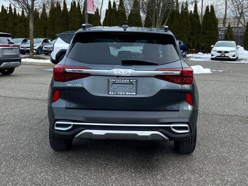 2022 Kia Seltos EX