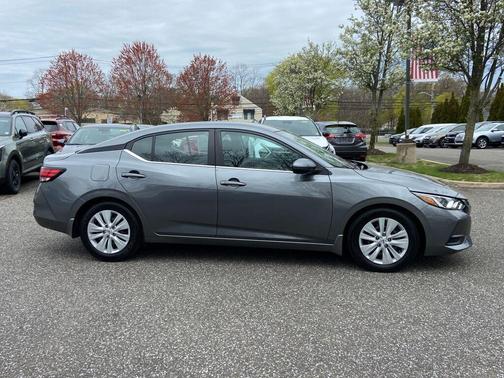 2022 Nissan Sentra S