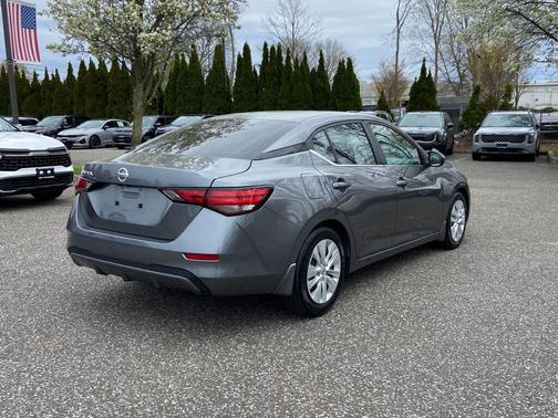 2022 Nissan Sentra S