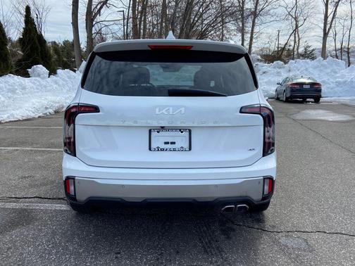 2023 Kia Telluride SX