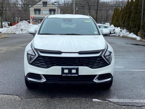 2023 Kia Sportage Hybrid LX