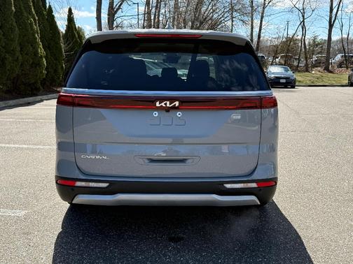 Ceramic Silver 2023 Kia Carnival EX