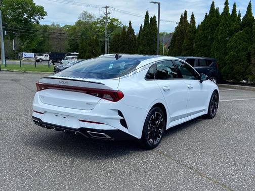 2023 Kia K5 GT-Line