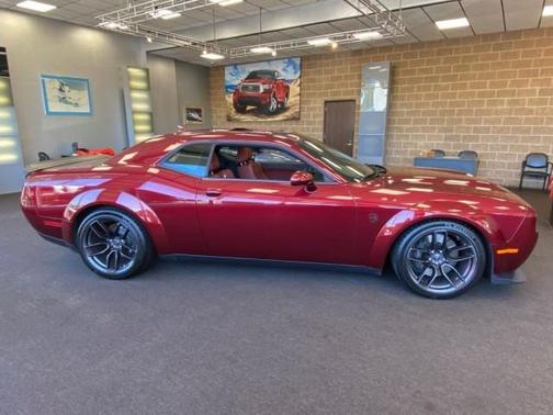 Red 2019 Dodge Challenger SRT Hellcat