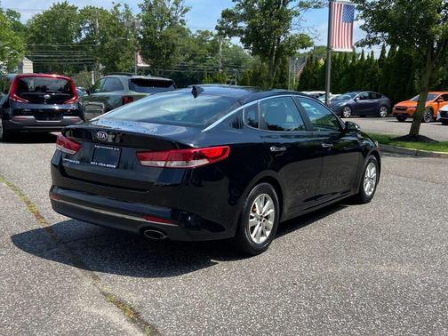 2018 Kia Optima LX
