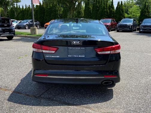 2018 Kia Optima LX