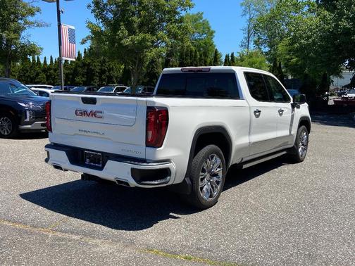 White Frost Tri-Coat 2023 GMC Sierra 1500 Denali