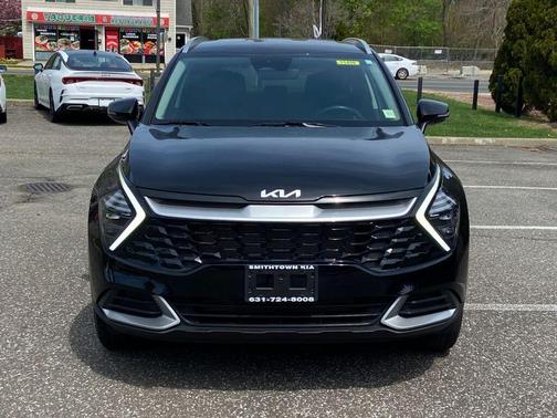 Ebony Black 2024 Kia Sportage EX