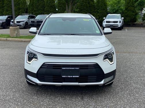 Snow White Pearl 2024 Kia Niro Plug-In Hybrid EX