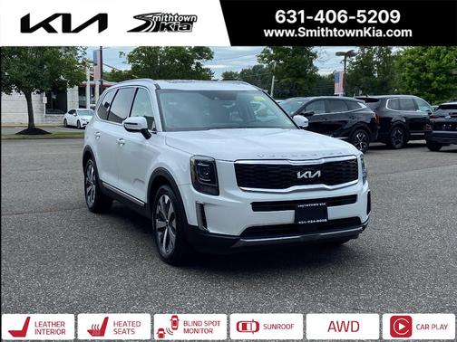 Glacial White Pearl 2022 Kia Telluride S
