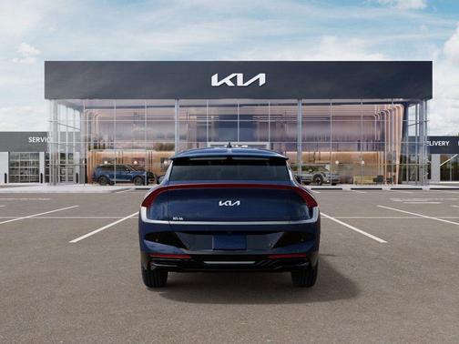 2025 Kia EV6 Light
