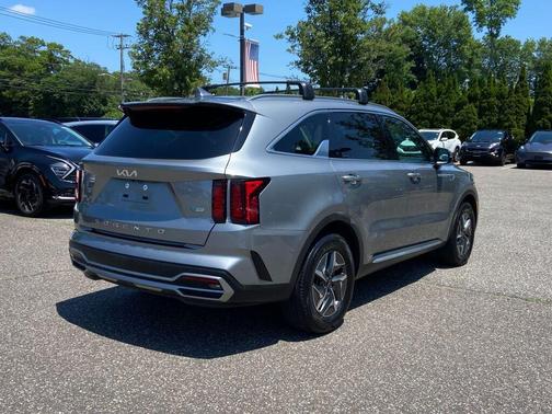 2022 Kia Sorento Hybrid S