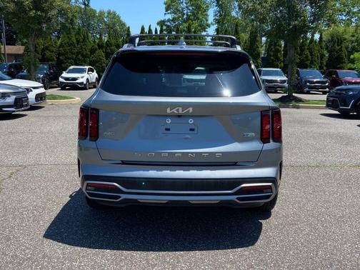 2022 Kia Sorento Hybrid S