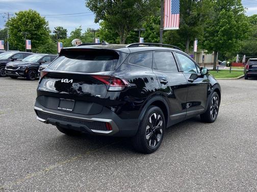 Ebony Black 2023 Kia Sportage X-Line